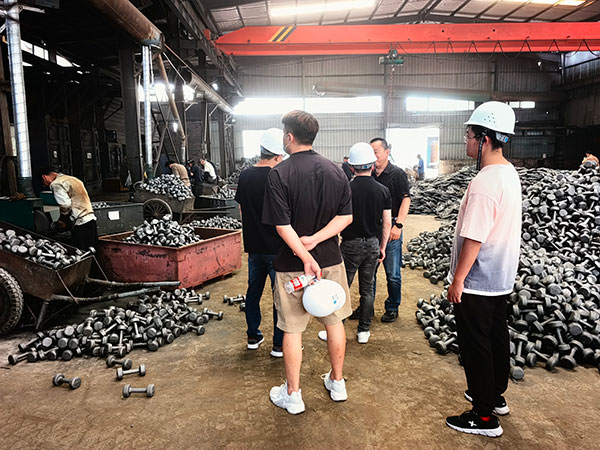 2023年7月20日下午，京東京兆客戶(hù)來(lái)公司進(jìn)行實(shí)地參觀考察